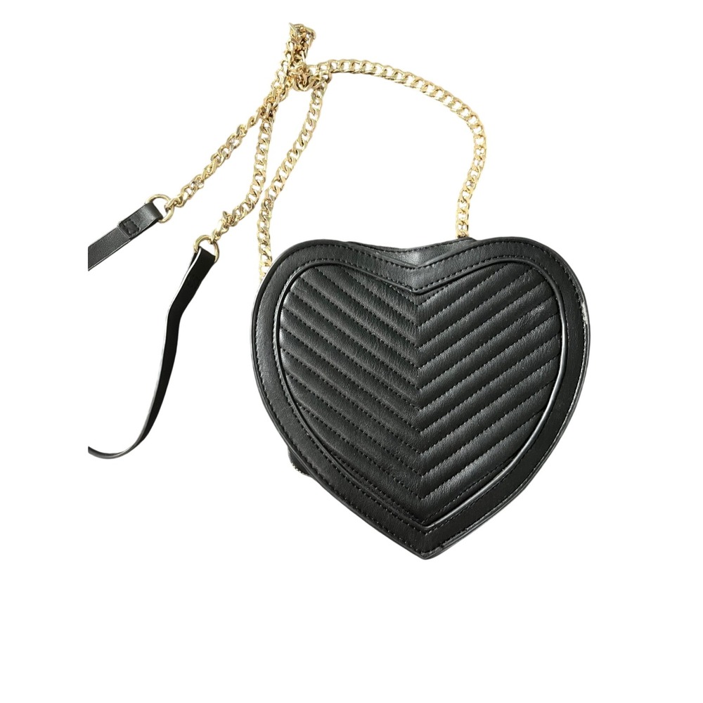 Forever 21 Crossbody Bag Womens Black Good Quilted Heart Shaped Gold Chain Strap